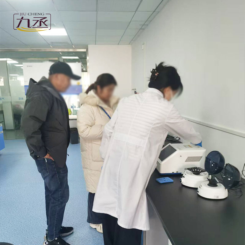 鴿子檢測儀客戶到廠實驗室學習實驗步驟